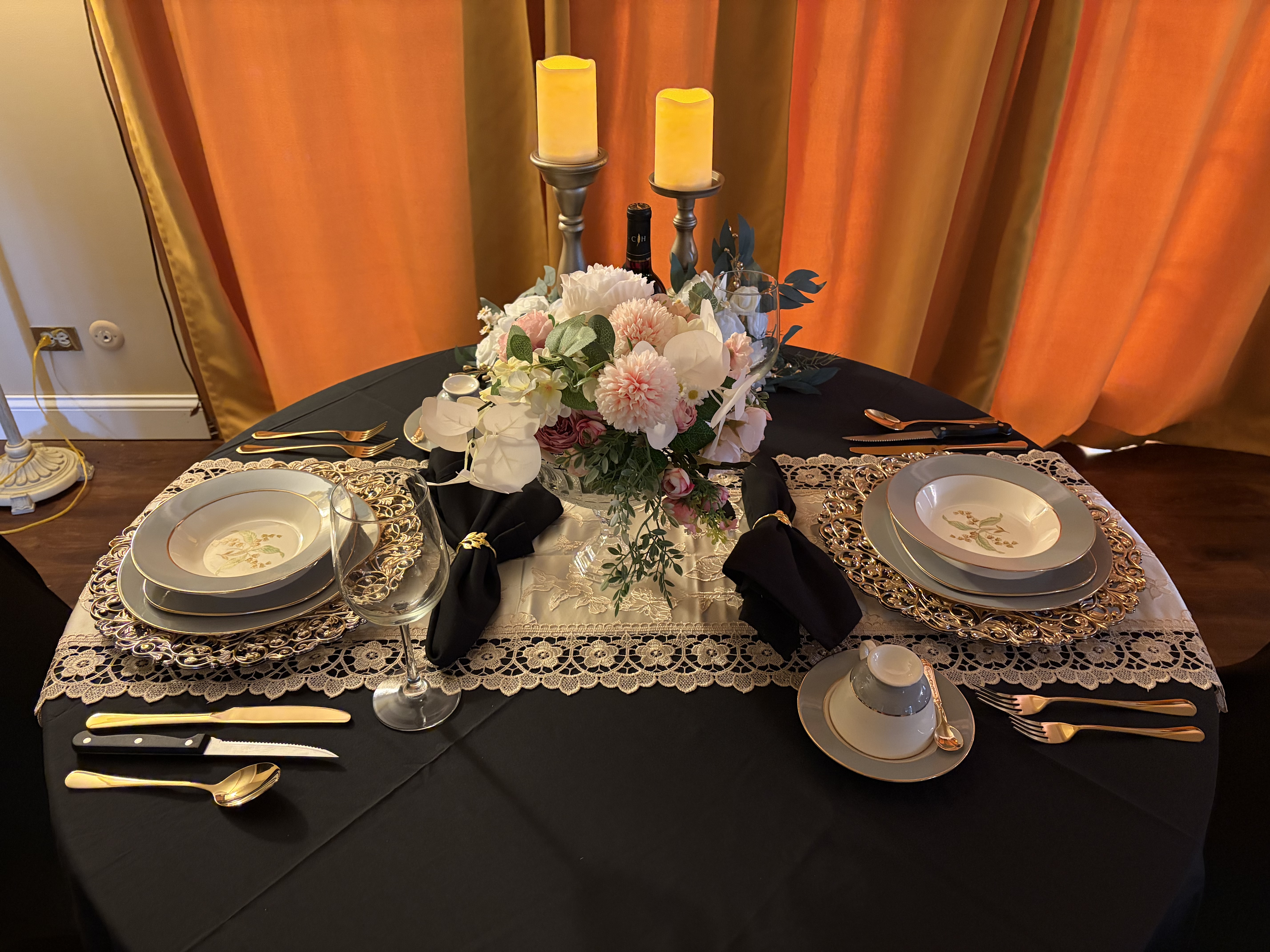 Elegant tablescape