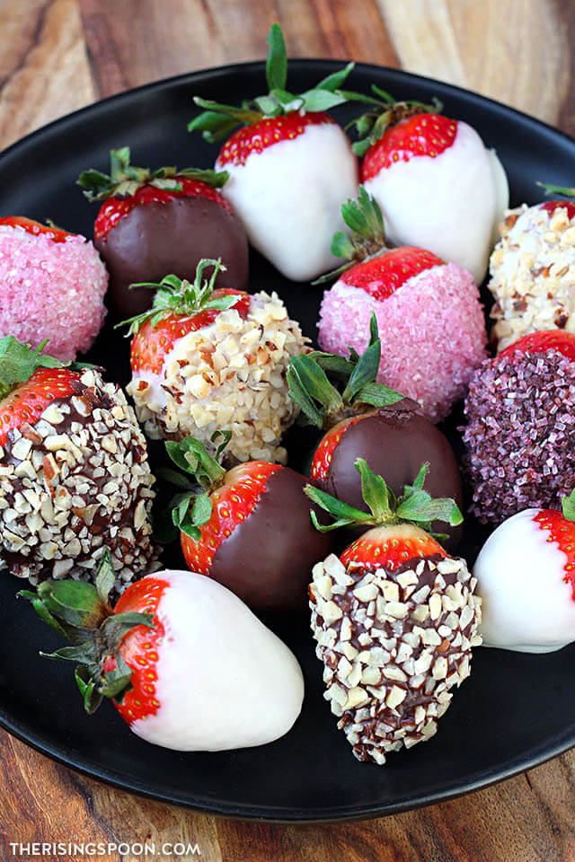 Chocolate-dipped strawberries elegantly finished